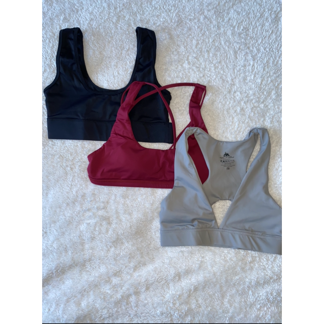 Women's sports bra. Deep plunge cut racerback bra 