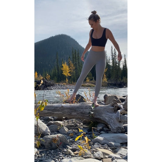 Women's Sports Bra in Black with thick straps and underbust band